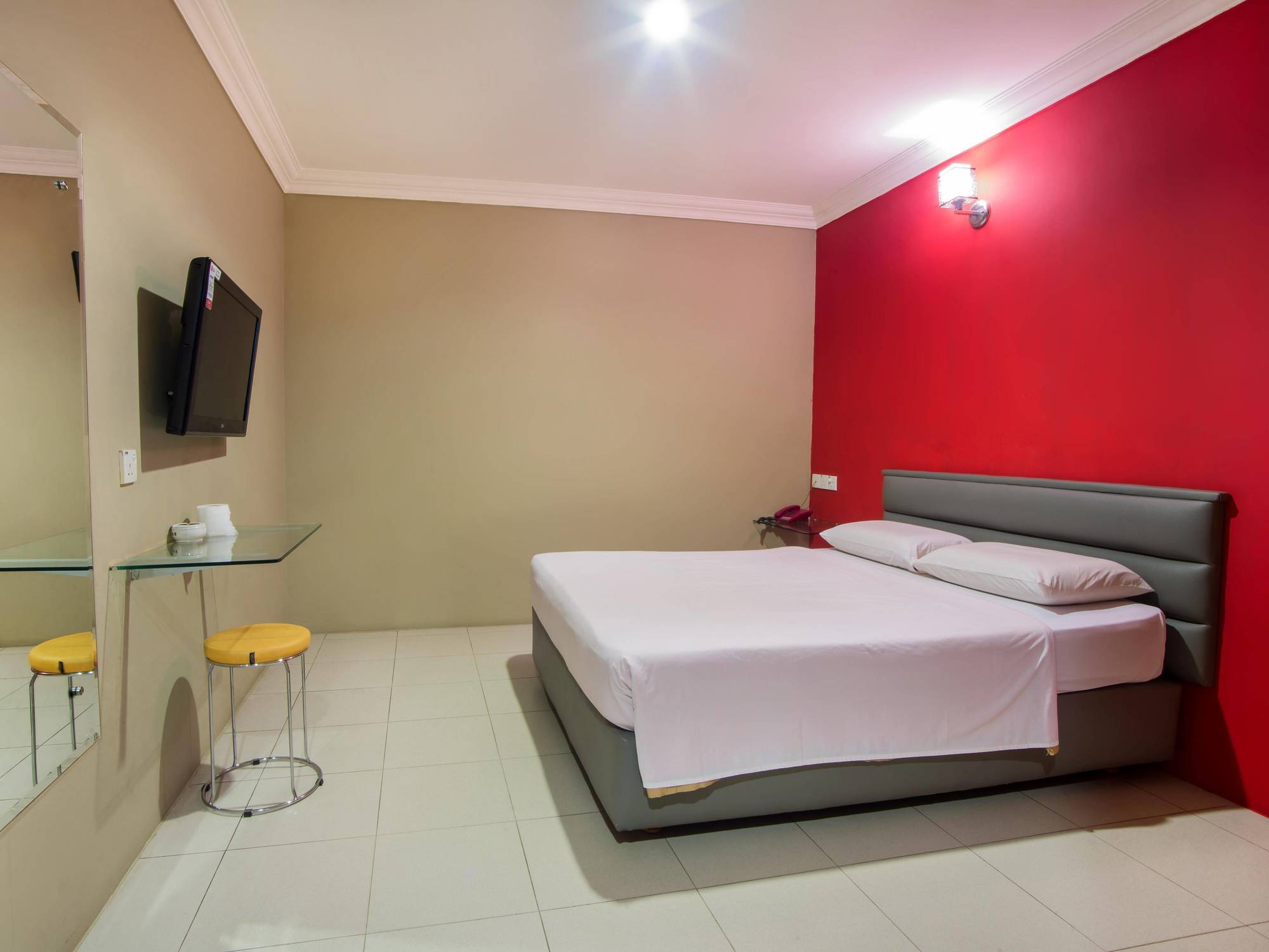 Dju Dju Hotel Batam Esterno foto