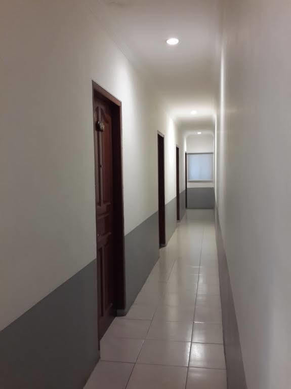 Dju Dju Hotel Batam Esterno foto
